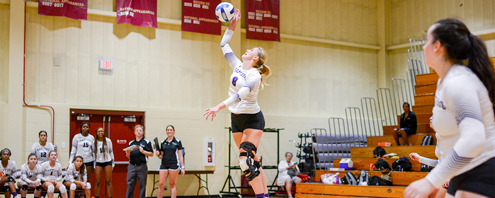 Raptors Volleyball Sweep Harford and Northern Virginia to Remain Unbeaten